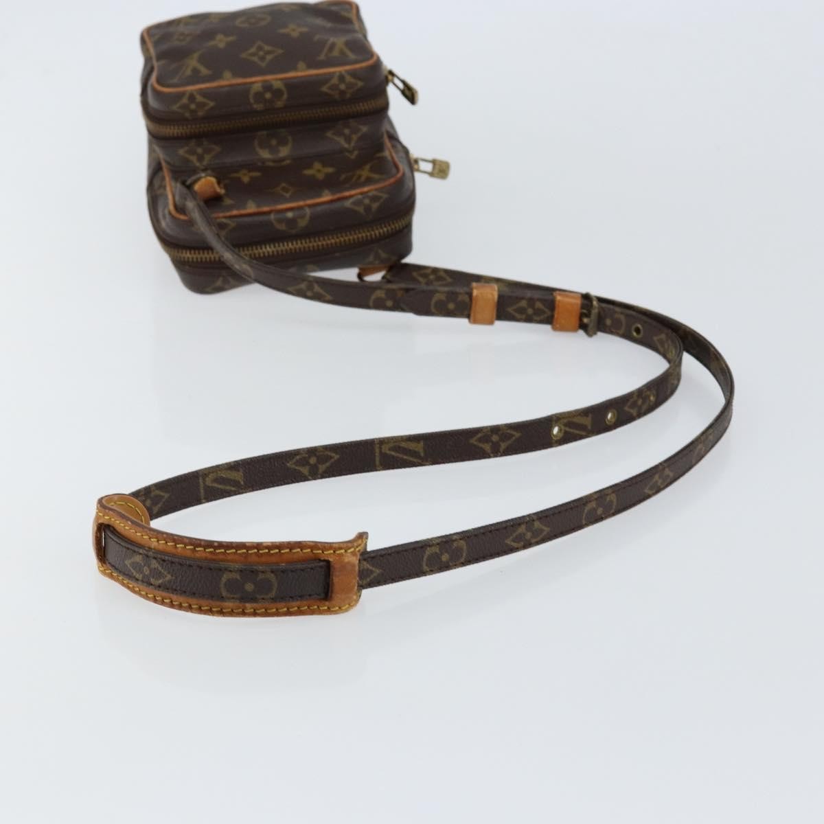 Louis Vuitton Amazone Monogram Canvas Brown Canvas Shoulder Bag Bag (Pre-Owned)