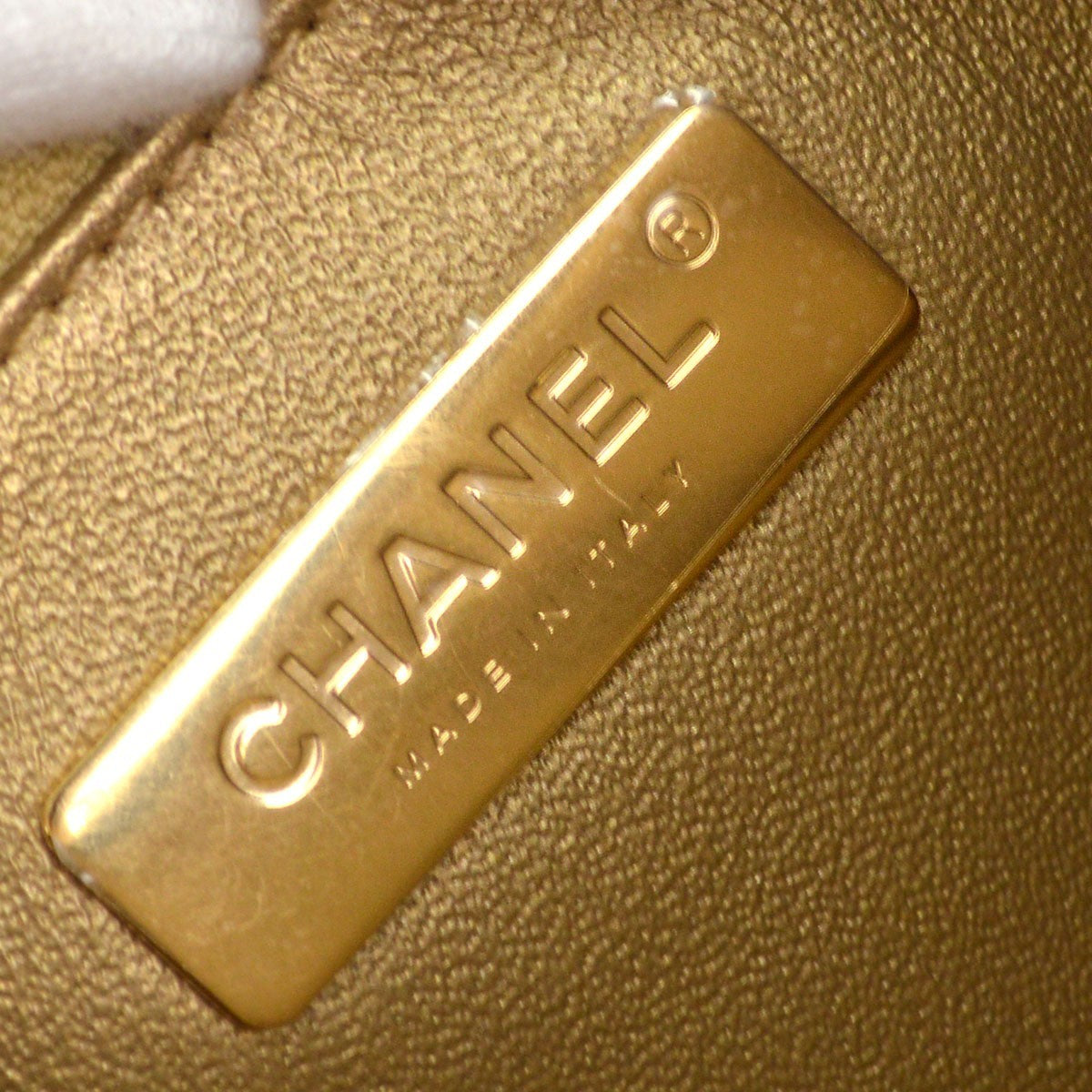 Chanel All About Chains Waist Quilted Lambskin Black Leather Handbag (Pre-Owned)