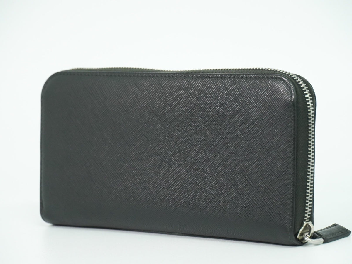 Prada Saffiano Leather Black Leather Wallets Accessory (Pre-Owned)