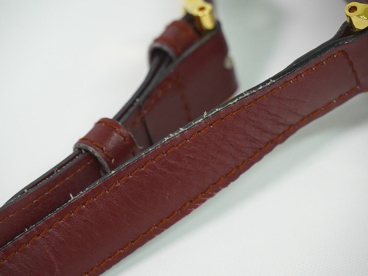 Cartier Must De Cartier Leather Burgundy Leather Shoulder Bag Bag (Pre-Owned)