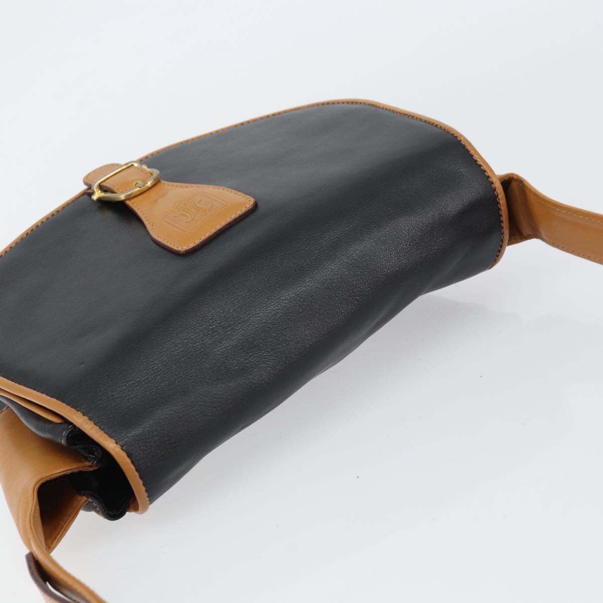 Celine Vintage Leather Black Leather Shoulder Bag Bag (Pre-Owned)