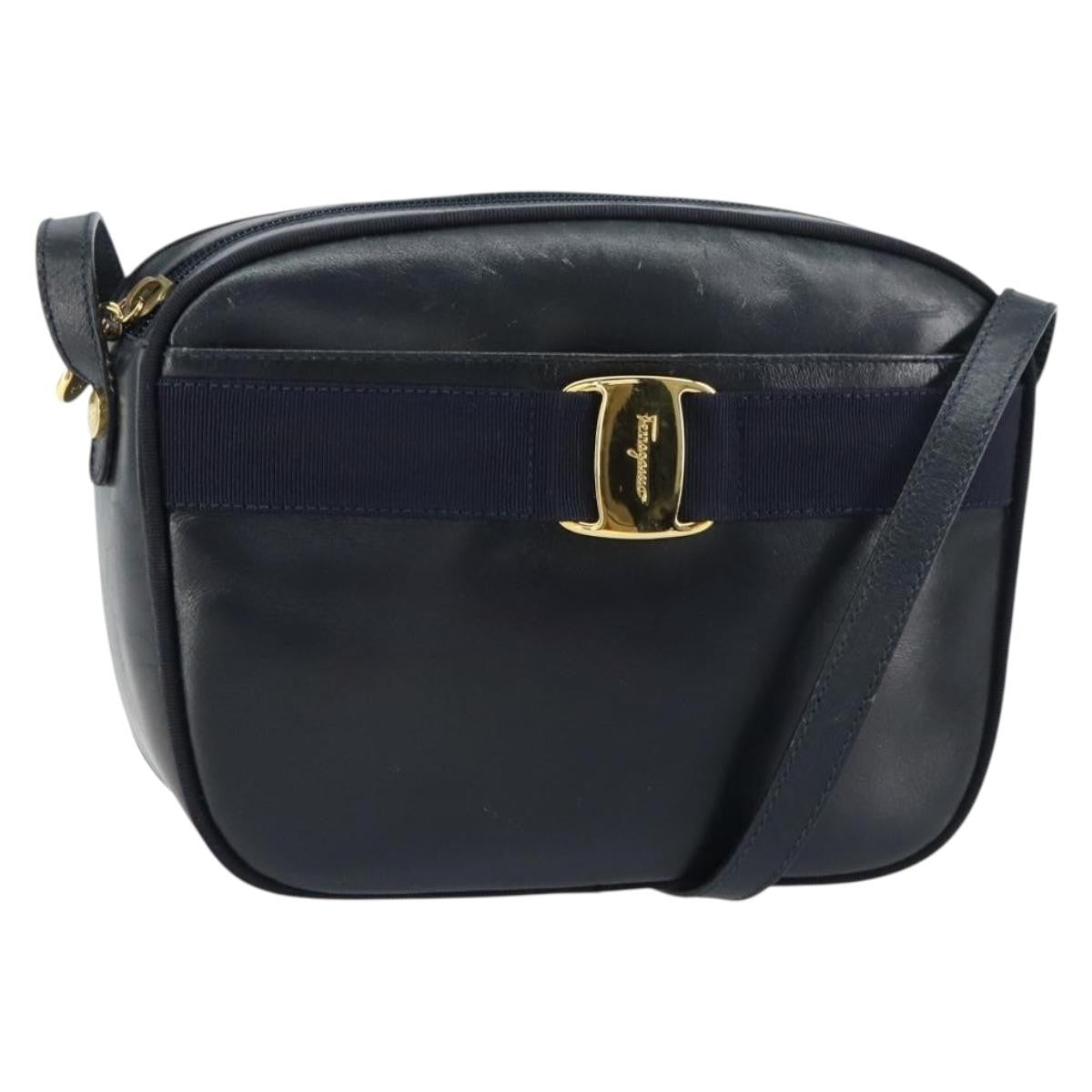 Salvatore Ferragamo Vala Leather Navy Leather Shoulder Bag Bag (Pre-Owned)