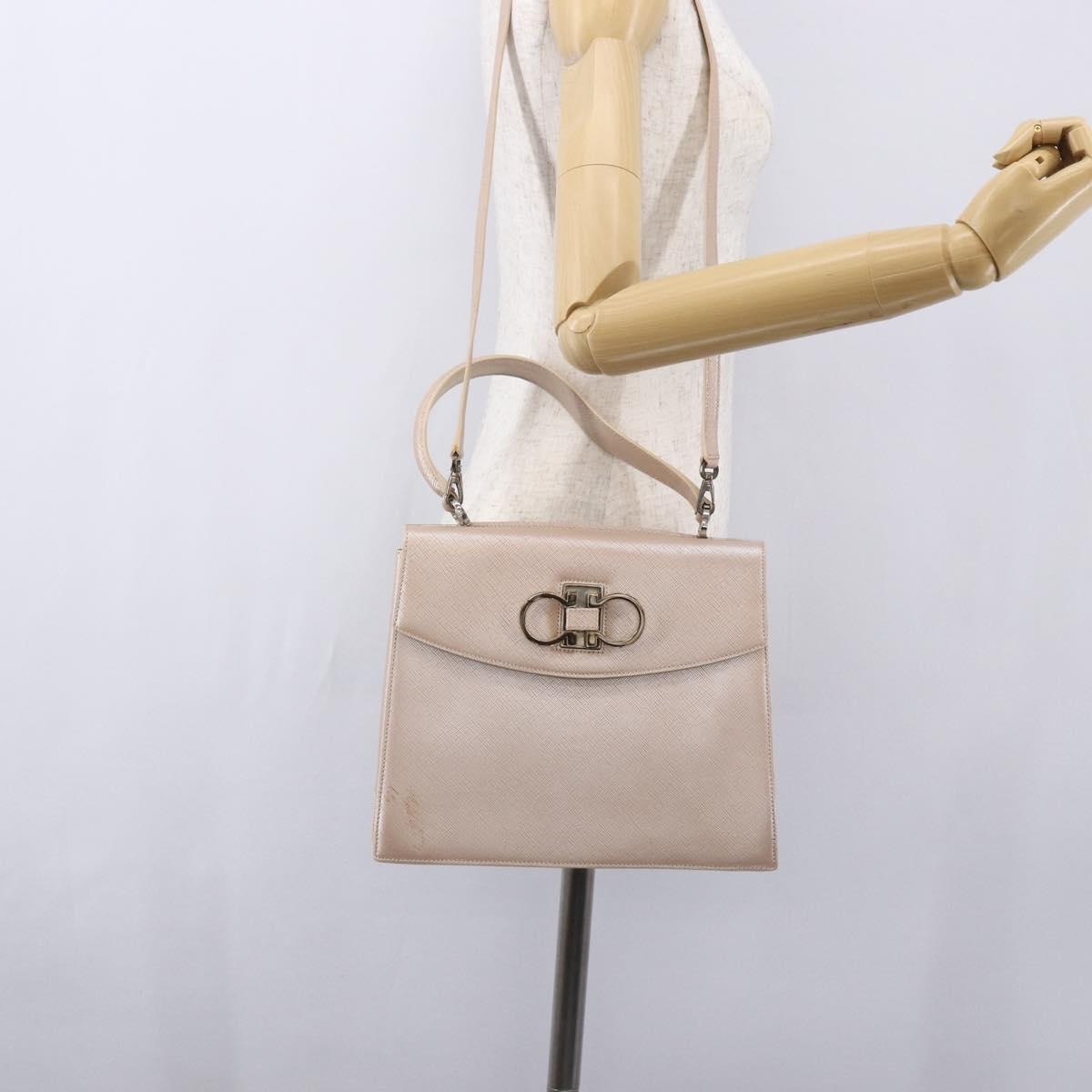 Salvatore Ferragamo Gancini Leather Pink Leather Handbag (Pre-Owned)