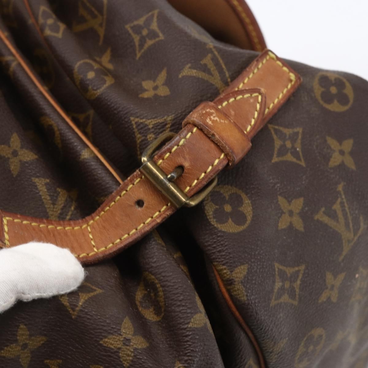 Louis Vuitton Saumur Monogram Canvas Brown Canvas Shoulder Bag Bag (Pre-Owned)
