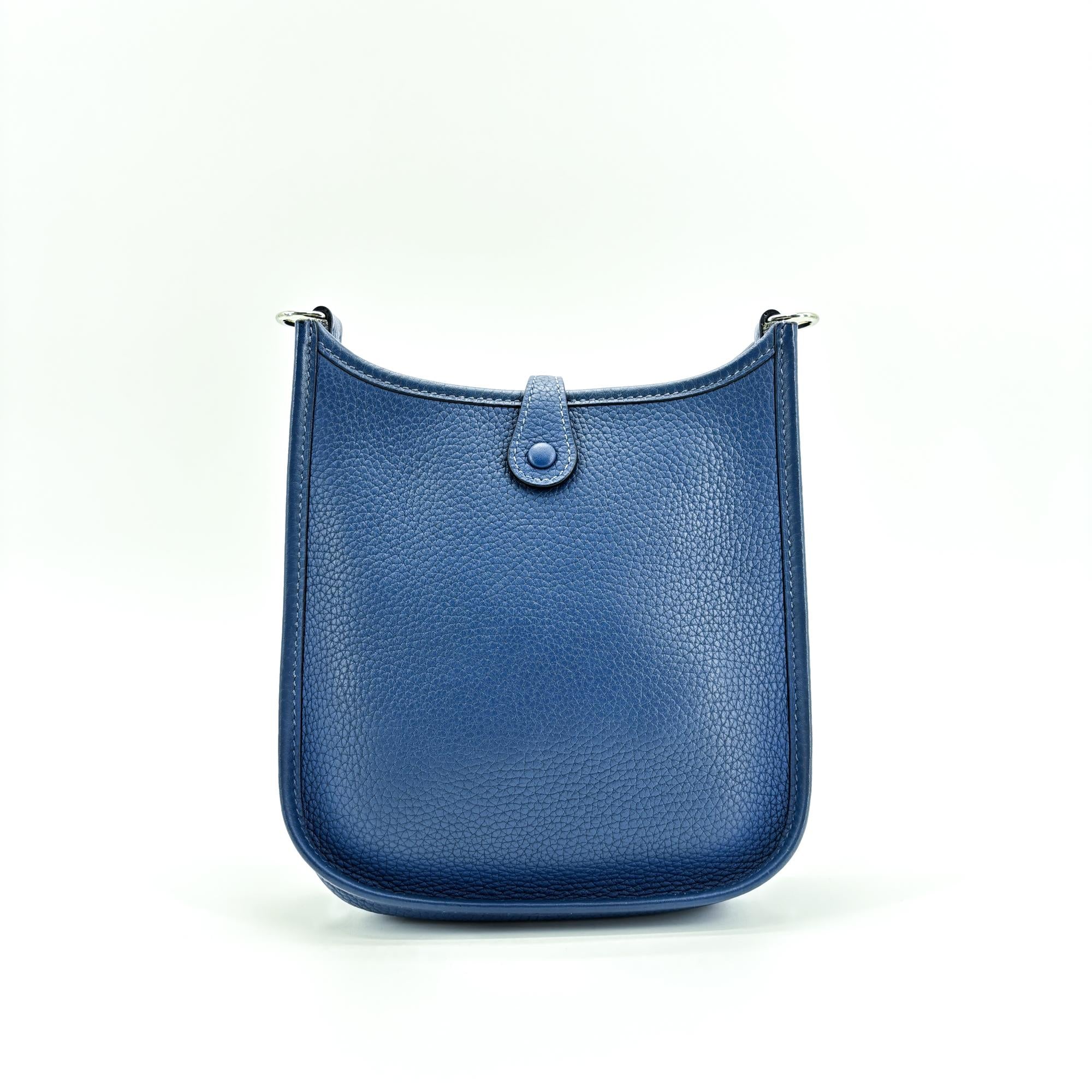 Hermes Evelyne Bag Gen Iii Clemence Blue Leather Handbag (Pre-Owned)