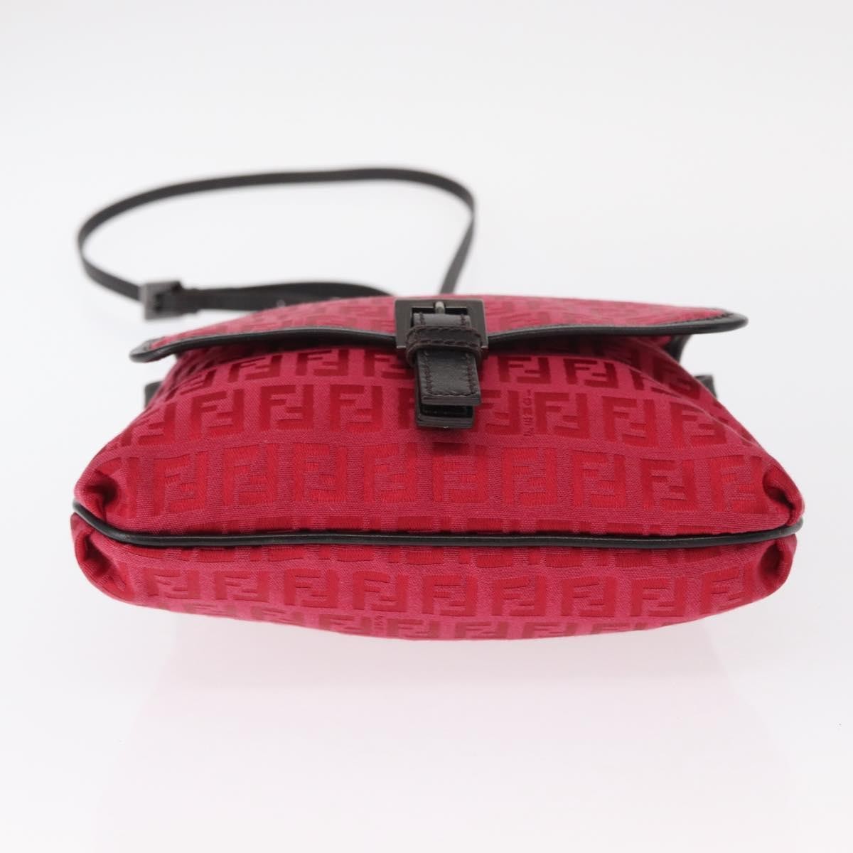 Fendi Vintage Flap Zucchino Canvas Red Canvas Shoulder Bag Bag (Pre-Owned)