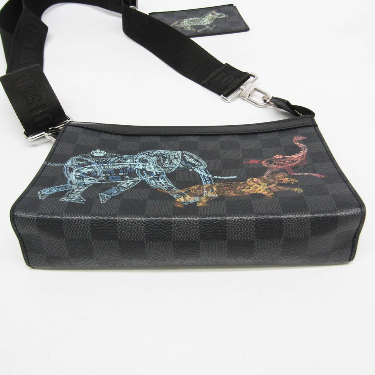 Louis Vuitton Gaston Wearable Limited Edition Wild Animals Damier Graphite Black Canvas Crossbody Bag Bag (Pre-Owned)