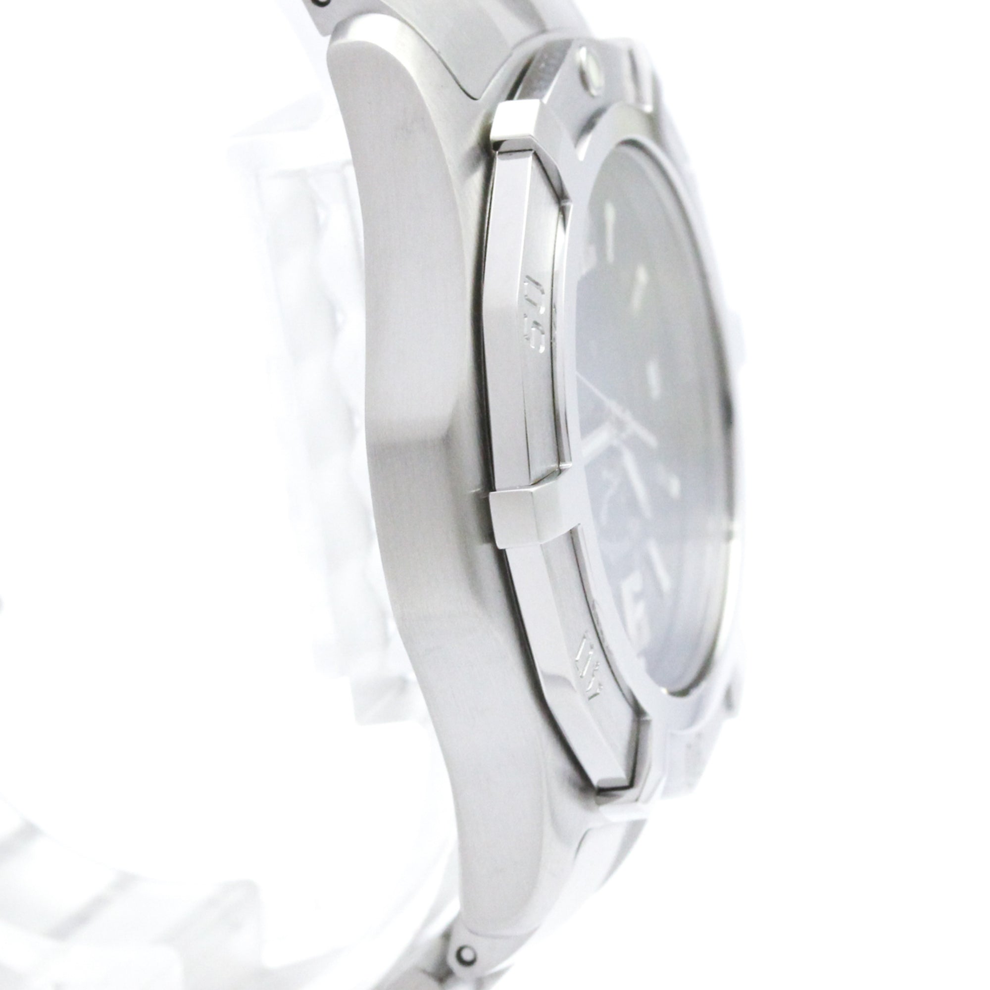 Tag Heuer 2000 Professional 200M Quartz Stainless Steel Watch (Pre-Owned)