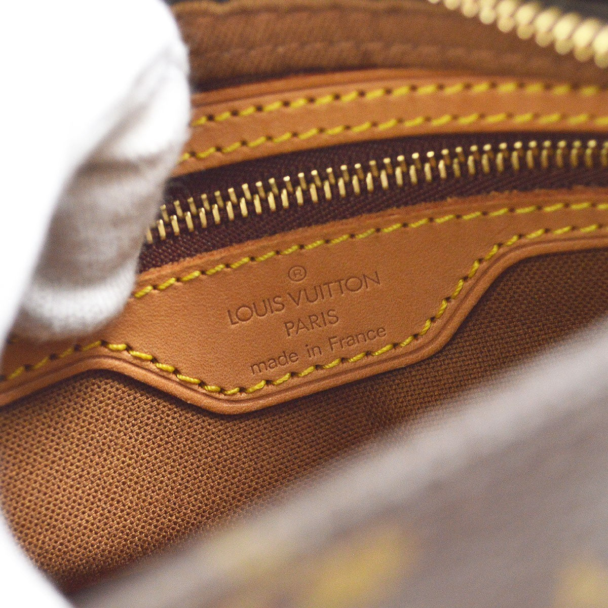 Louis Vuitton Trotteur Monogram Canvas Brown Canvas Shoulder Bag Bag (Pre-Owned)