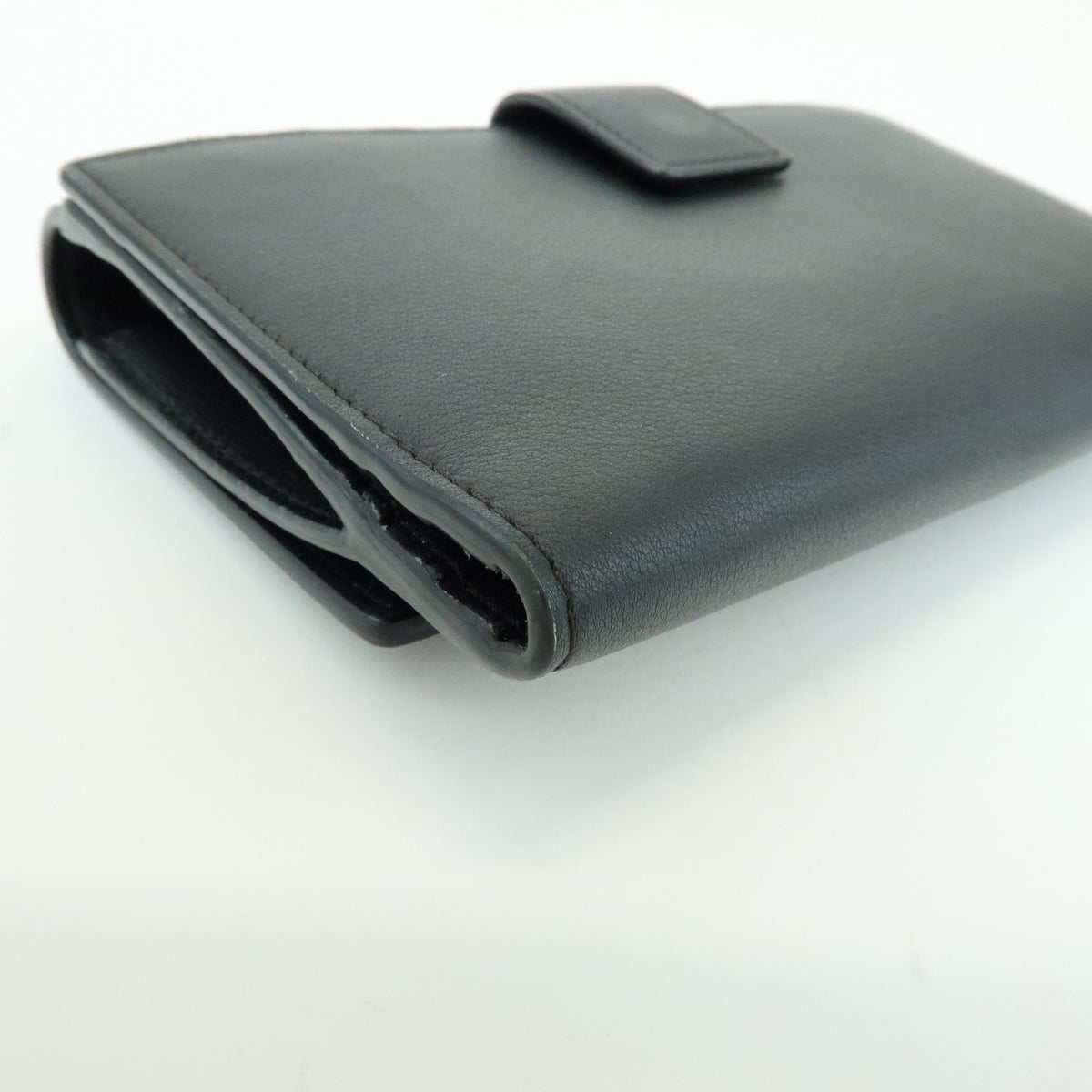 Fendi Selleria Peekaboo Leather Black Leather Wallets Accessory (Pre-Owned)