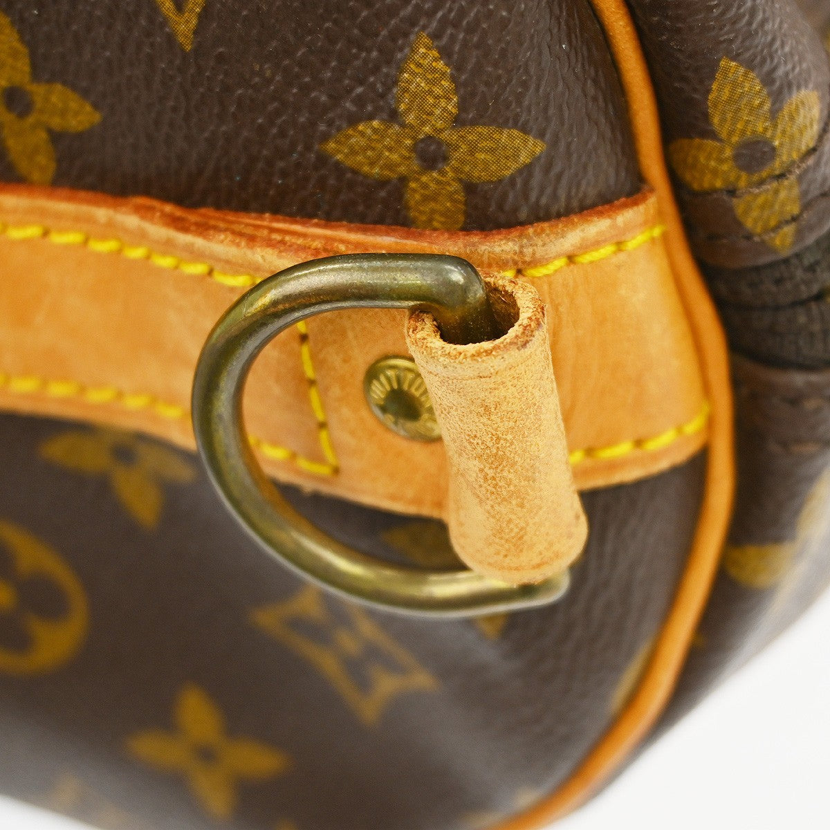 Louis Vuitton Keepall Bandoulière Monogram Brown Canvas Travel Bag Bag (Pre-Owned)