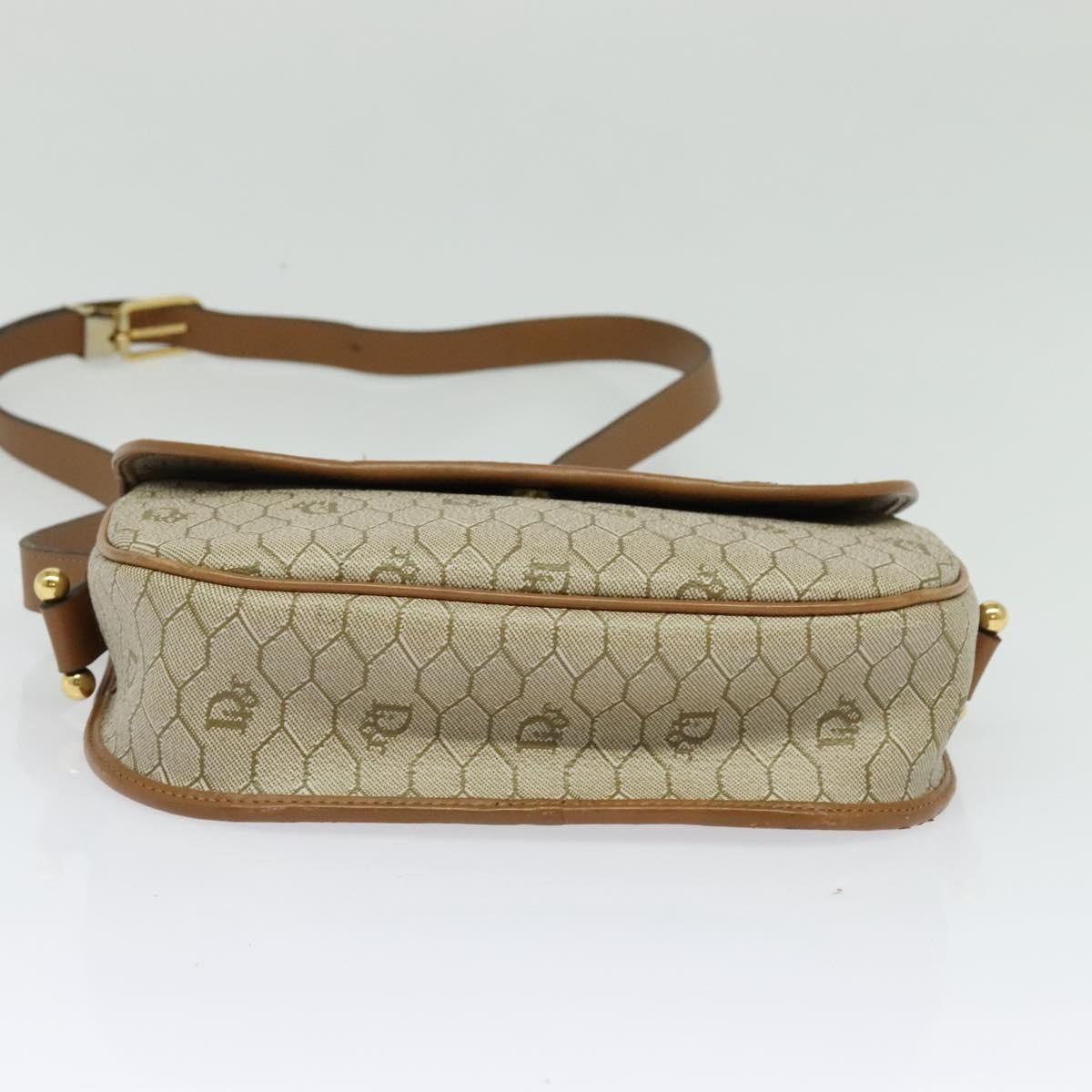 Christian Dior Vintage Honeycomb Canvas Beige Canvas Shoulder Bag Bag (Pre-Owned)
