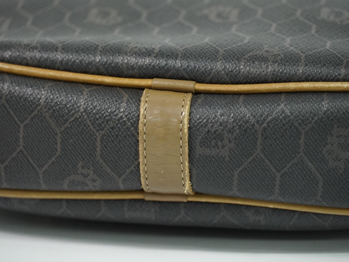 Christian Dior Vintage Honeycomb Canvas Black Canvas Shoulder Bag Bag (Pre-Owned)