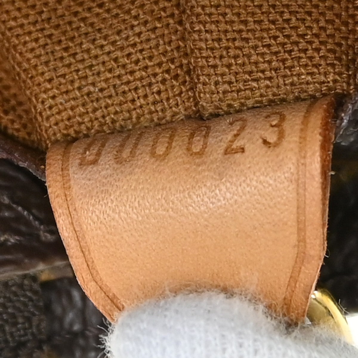 Louis Vuitton Cabas Mezzo Monogram Canvas Brown Canvas Tote Bag Bag (Pre-Owned)