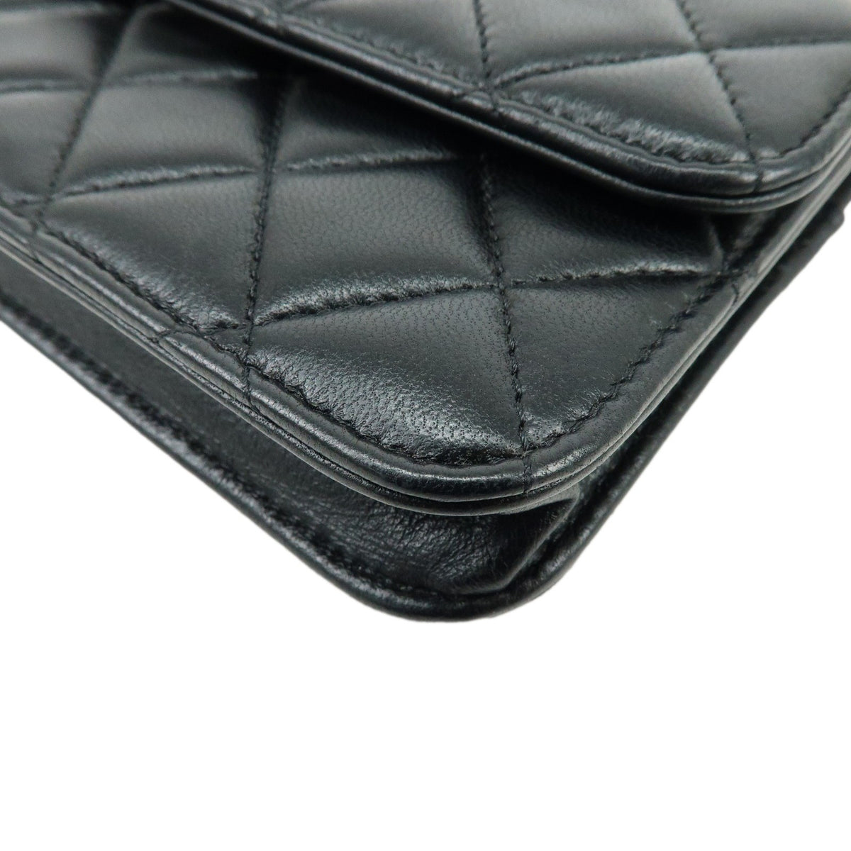 Chanel Pearl Crush Flap Clutch With Chain Quilted Lambskin Black Leather Clutche & Pouche Bag (Pre-Owned)