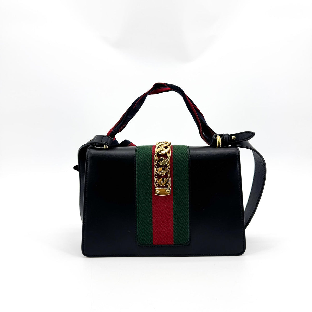Gucci Sylvie Chain Leather Black Leather Shoulder Bag Bag (Pre-Owned)