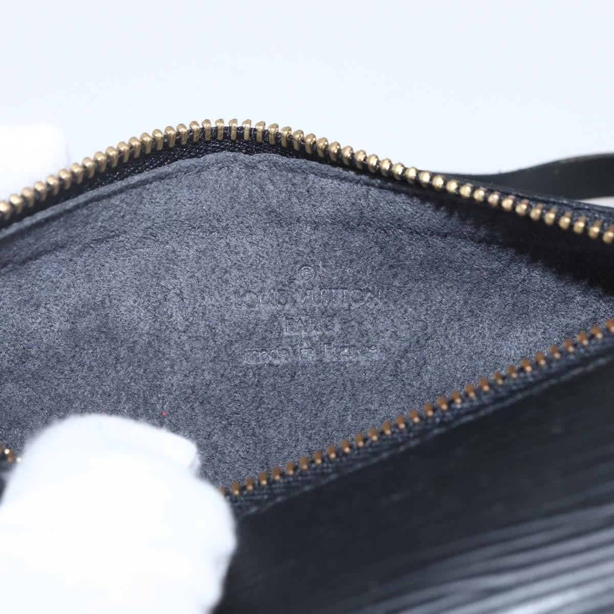 Louis Vuitton Soufflot Pochette Epi Leather Black Leather Clutche & Pouche Bag (Pre-Owned)