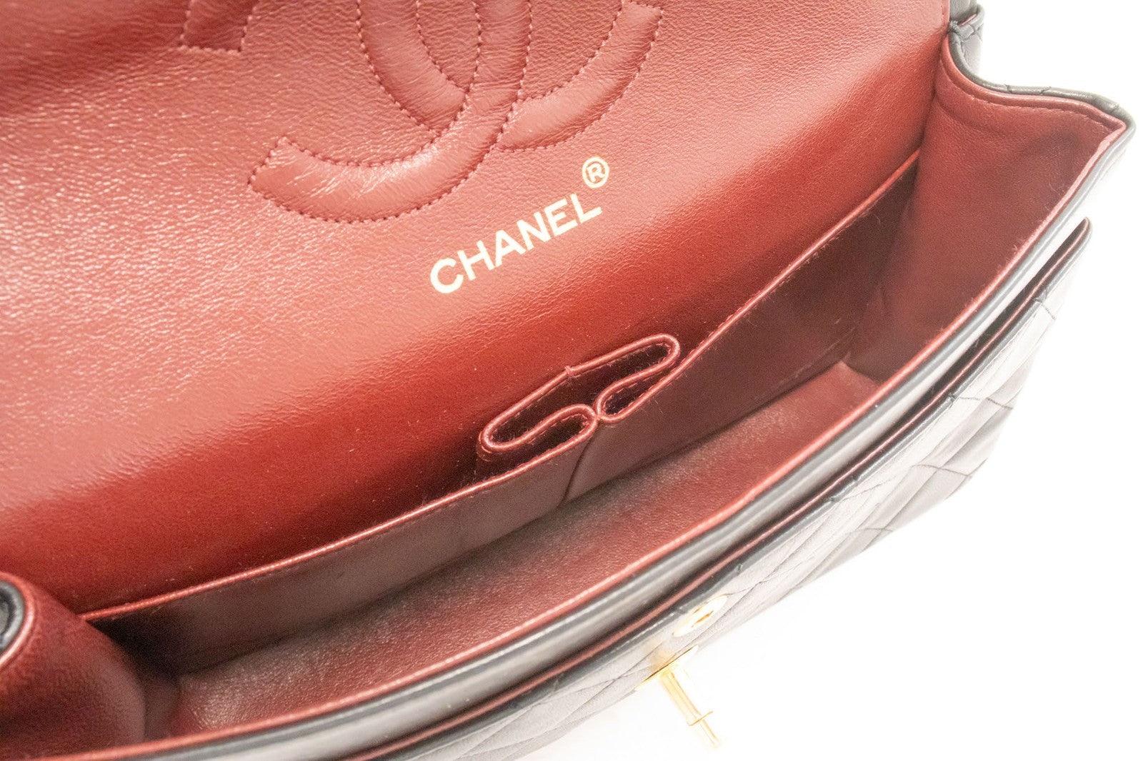 Chanel Classic Flap Lambskin Black Leather Crossbody Bag Bag (Pre-Owned)