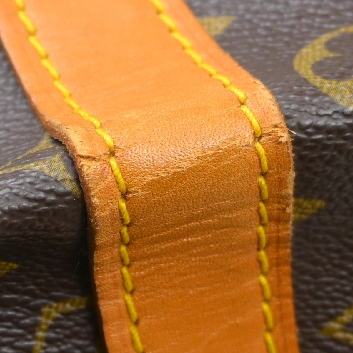 Louis Vuitton Keepall Monogram Canvas Brown Canvas Travel Bag Bag (Pre-Owned)