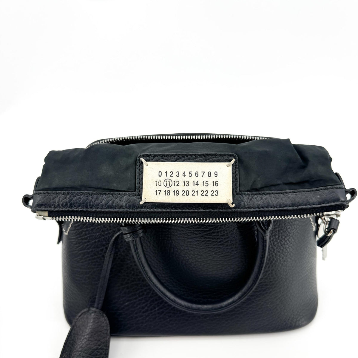 Maison Margiela 5Ac Leather Black Leather Handbag (Pre-Owned)