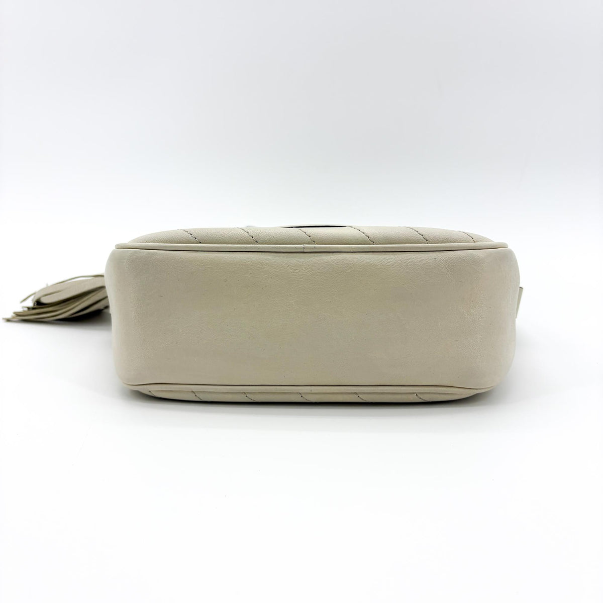 Gucci Soho Disco Nubuck Beige Calfskin Crossbody Bag Bag (Pre-Owned)