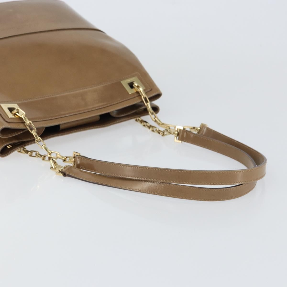Salvatore Ferragamo Vintage Chain Patent Leather Beige Patent_Leather Shoulder Bag Bag (Pre-Owned)