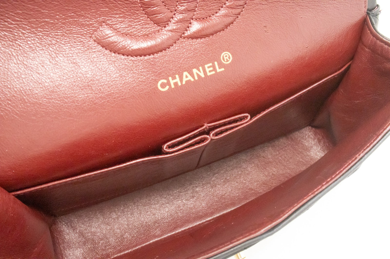 Chanel Classic Flap Lambskin Black Leather Crossbody Bag Bag (Pre-Owned)