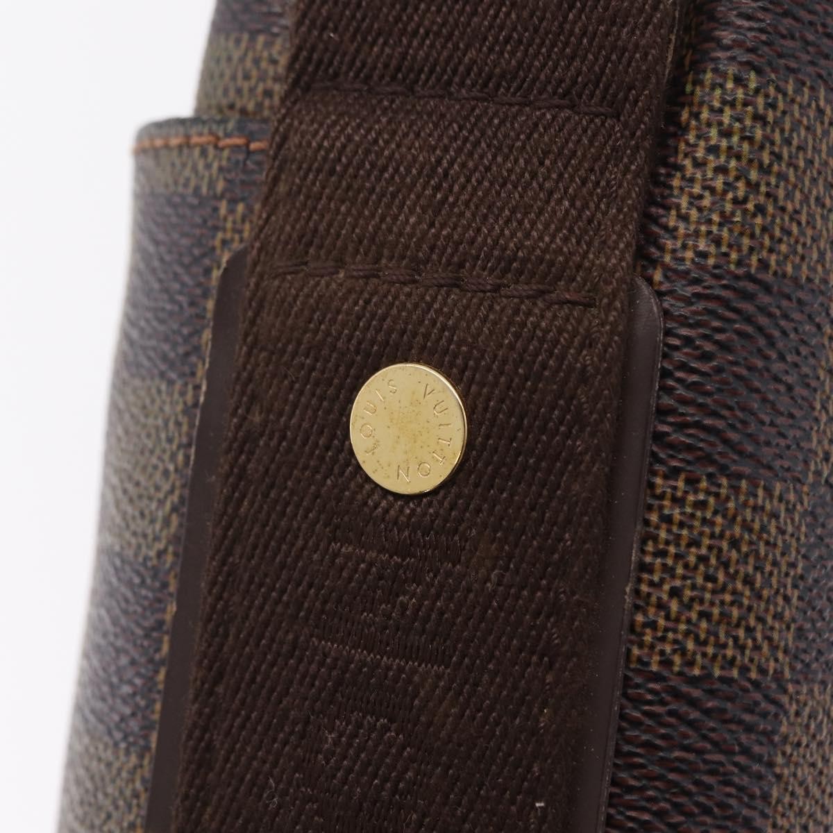 Louis Vuitton Trotteur Beaubourg Damier Brown Canvas Handbag (Pre-Owned)
