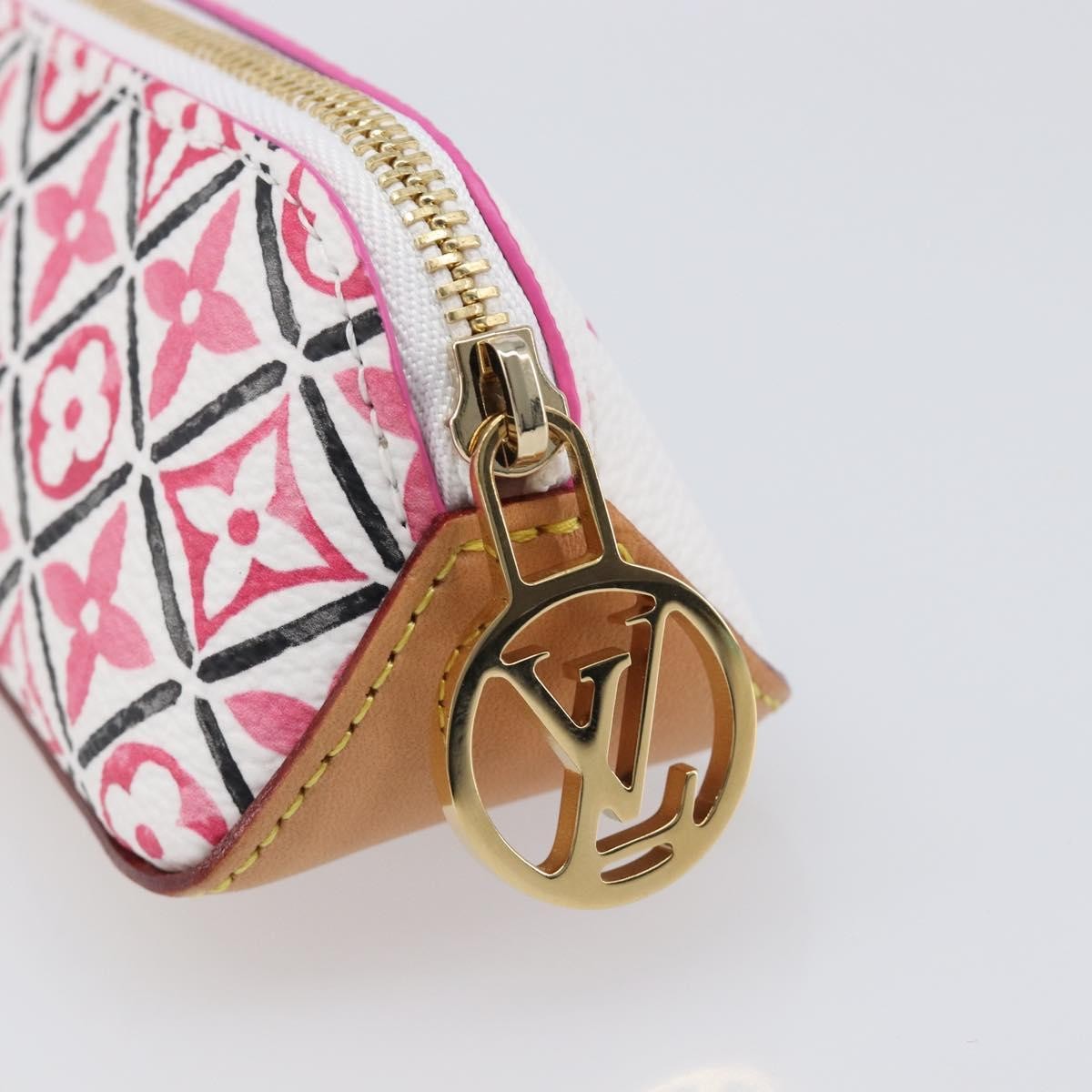 Louis Vuitton Elizabeth Pencil Limited Edition Escale Monogram Giant Pink Canvas Clutche & Pouche Bag (Pre-Owned)