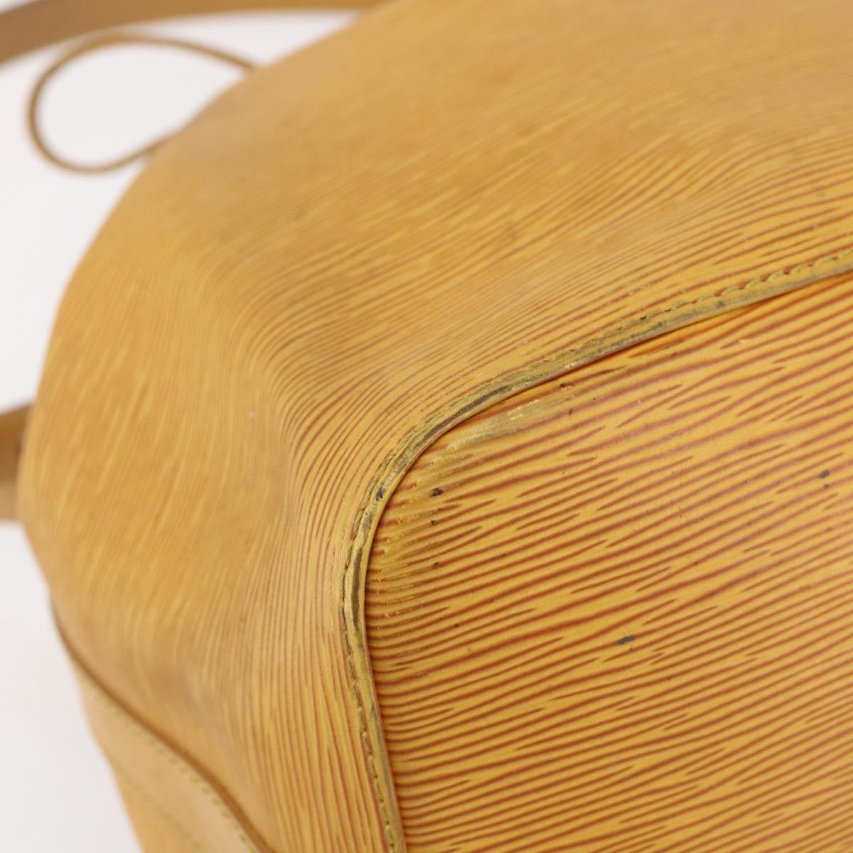 Louis Vuitton Petit Noe Epi Leather Yellow Leather Shoulder Bag Bag (Pre-Owned)