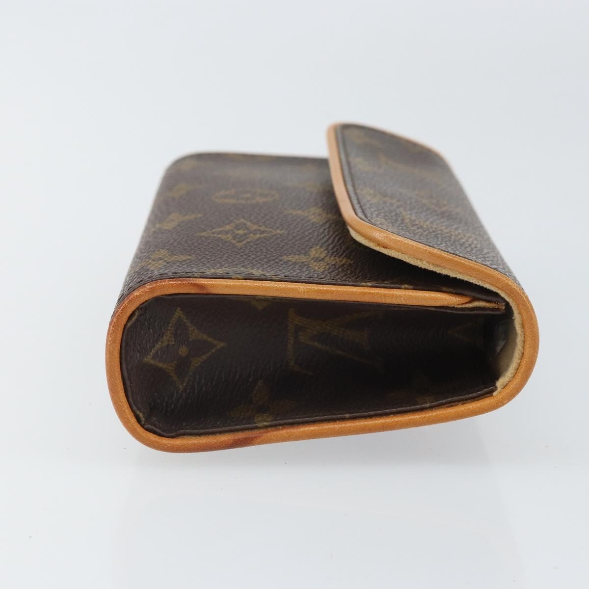 Louis Vuitton Florentine Pochette Canvas Brown Canvas Clutche & Pouche Bag (Pre-Owned)