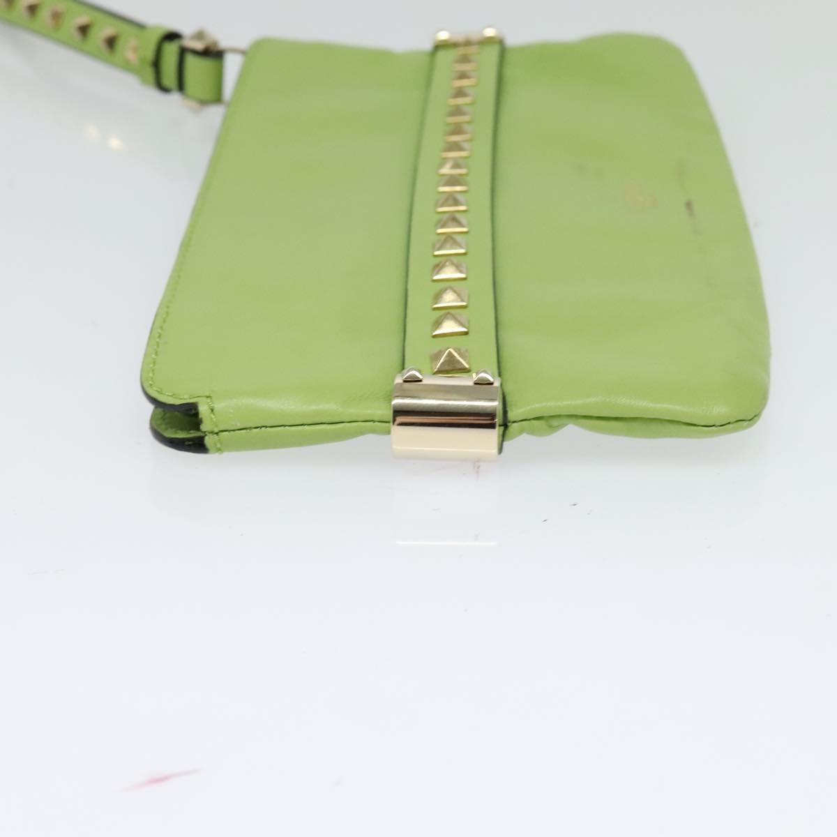 Valentino Garavani Rockstud Wristlet Leather Green Leather Clutche & Pouche Bag (Pre-Owned)