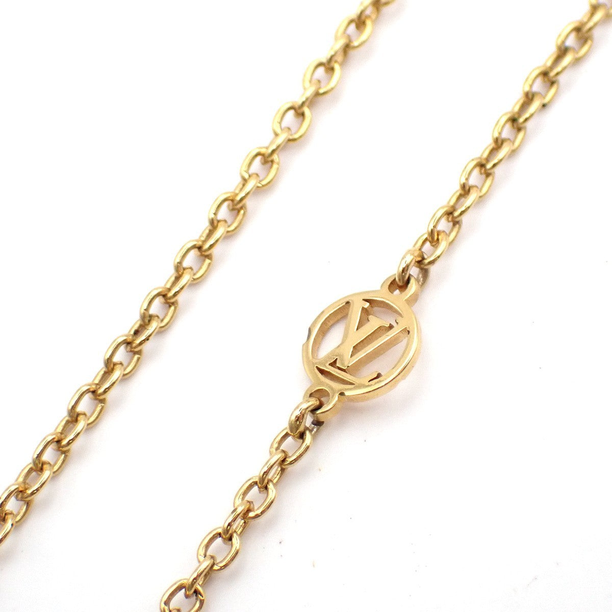 Louis Vuitton Essential V Metal Gold Gold_Plated Necklace Jewelry (Pre-Owned)