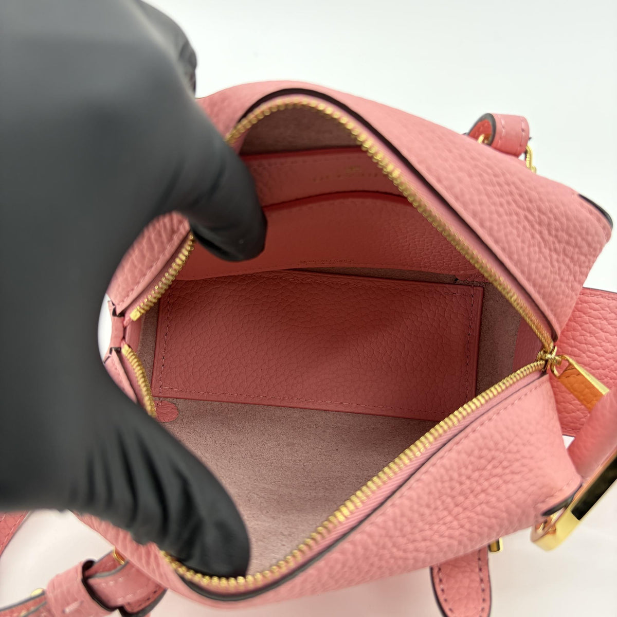Delvaux Cool Box Leather Pink Leather Handbag (Pre-Owned)