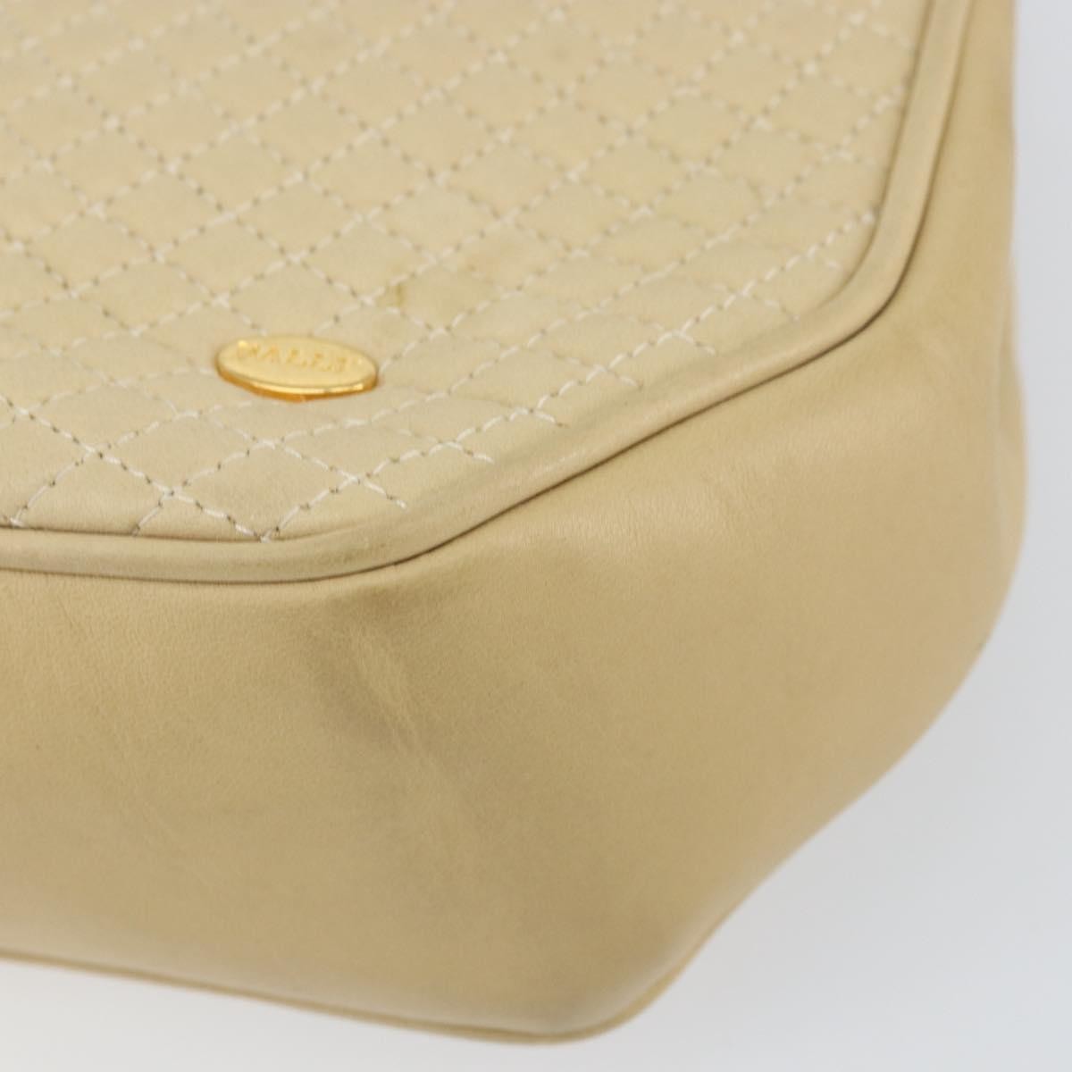 Bally Vintage Chain Quilted Leather Beige Leather Shoulder Bag Bag (Pre-Owned)
