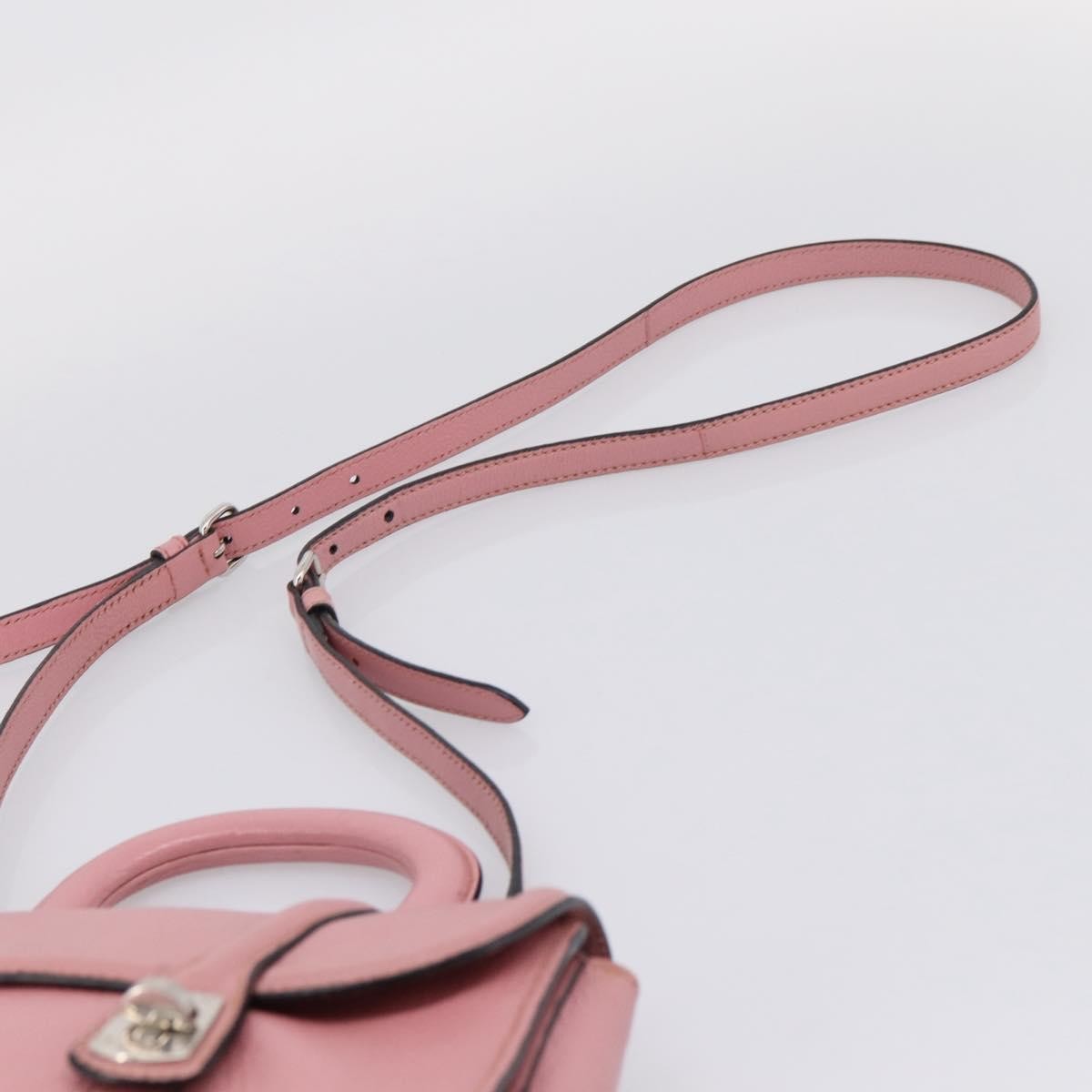 Miu Miu Beau Top Handle Leather Pink Leather Handbag (Pre-Owned)