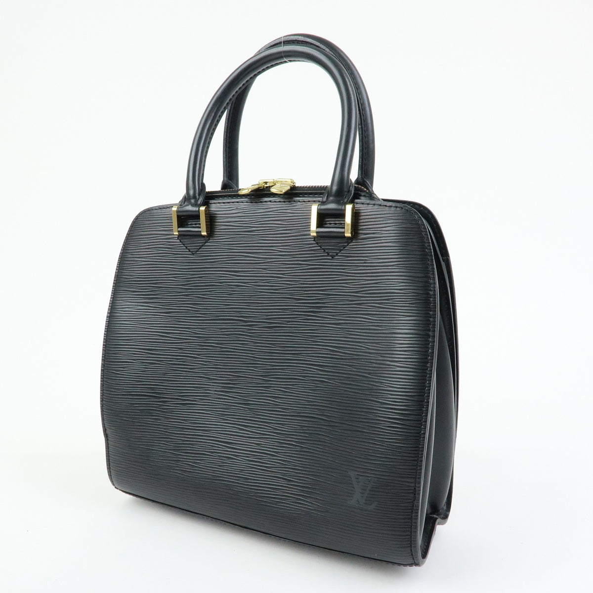 Louis Vuitton Pont Neuf Epi Leather Black Leather Handbag (Pre-Owned)