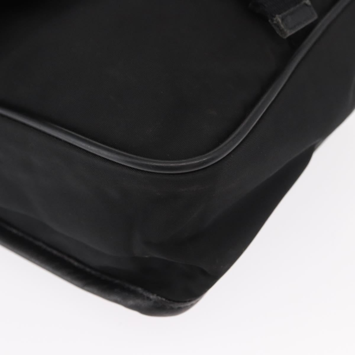 Prada Logo Flap Messenger Tessuto Black Nylon Shoulder Bag Bag (Pre-Owned)