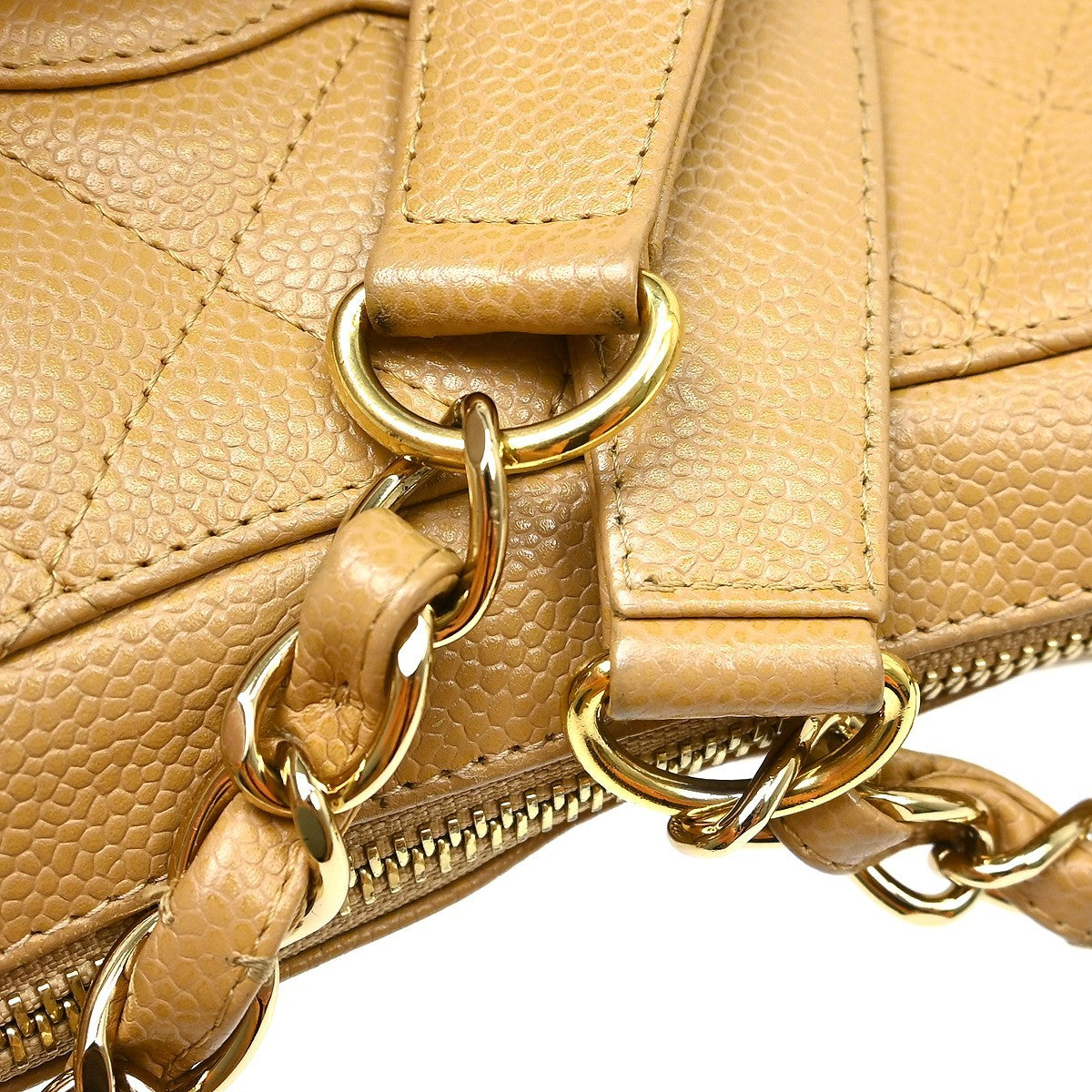 Chanel Timeless Cc Chain Quilted Caviar Beige Leather Shoulder Bag Bag (Pre-Owned)