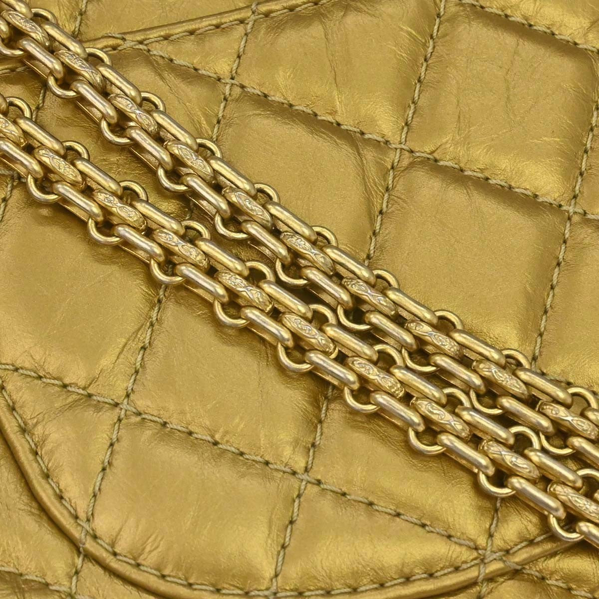 Chanel 2.55 Leather Gold Calfskin Shoulder Bag Bag (Pre-Owned)