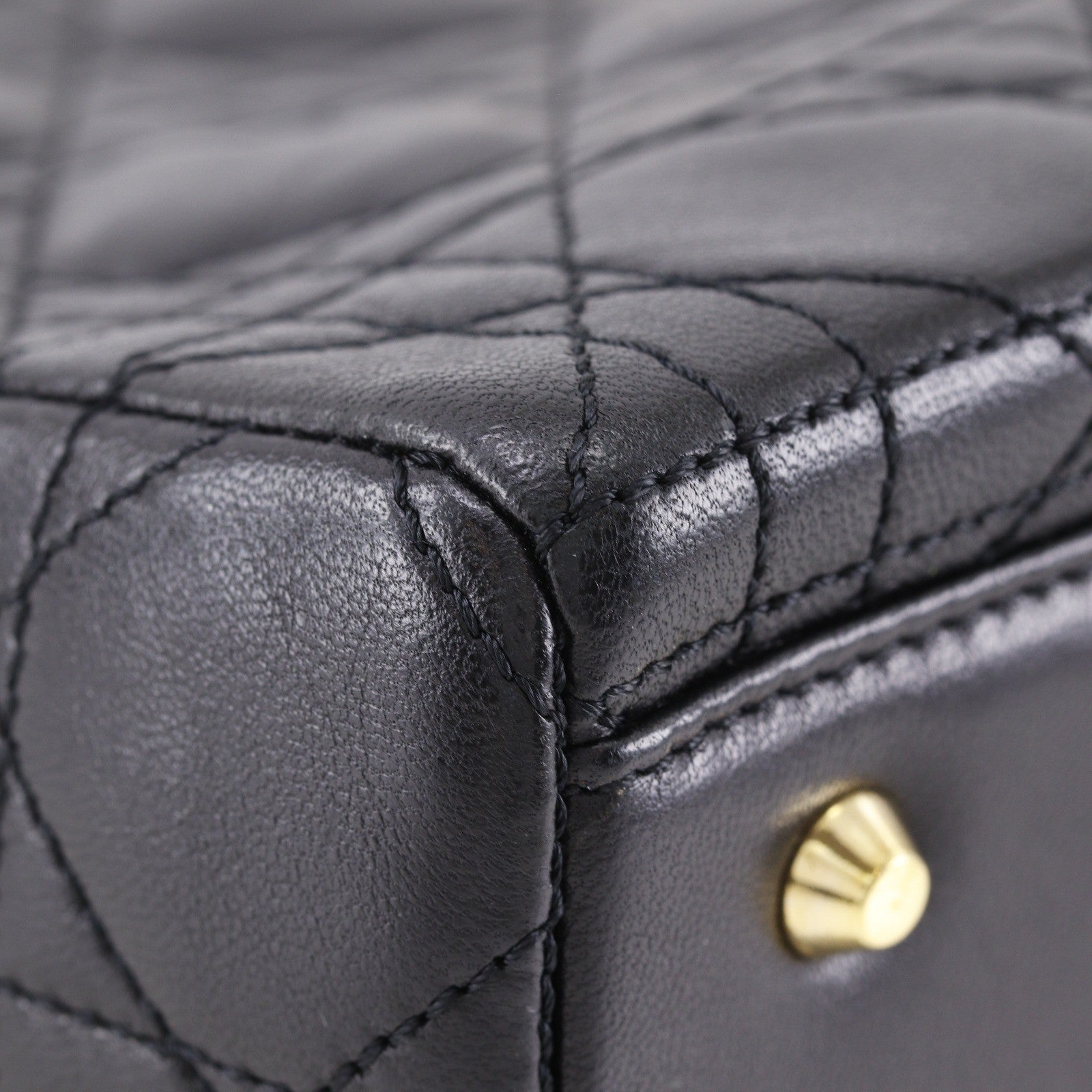 Christian Dior Lady Dior Cannage Black Leather Handbag (Pre-Owned)
