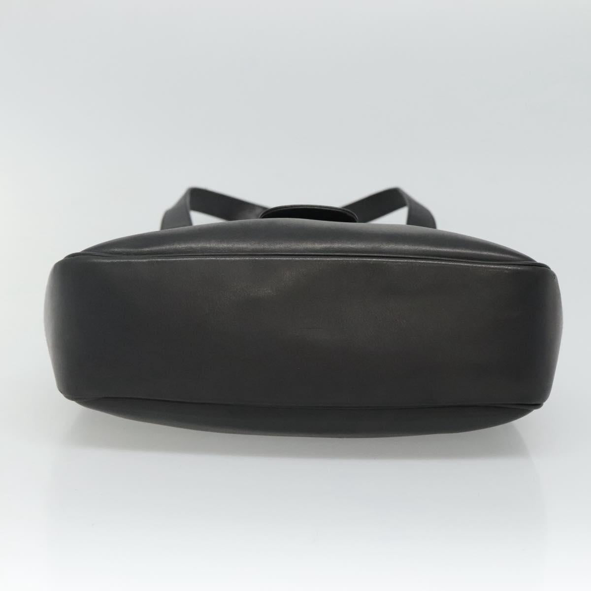 Salvatore Ferragamo Gancini Black Leather Shoulder Bag (Pre-Owned)