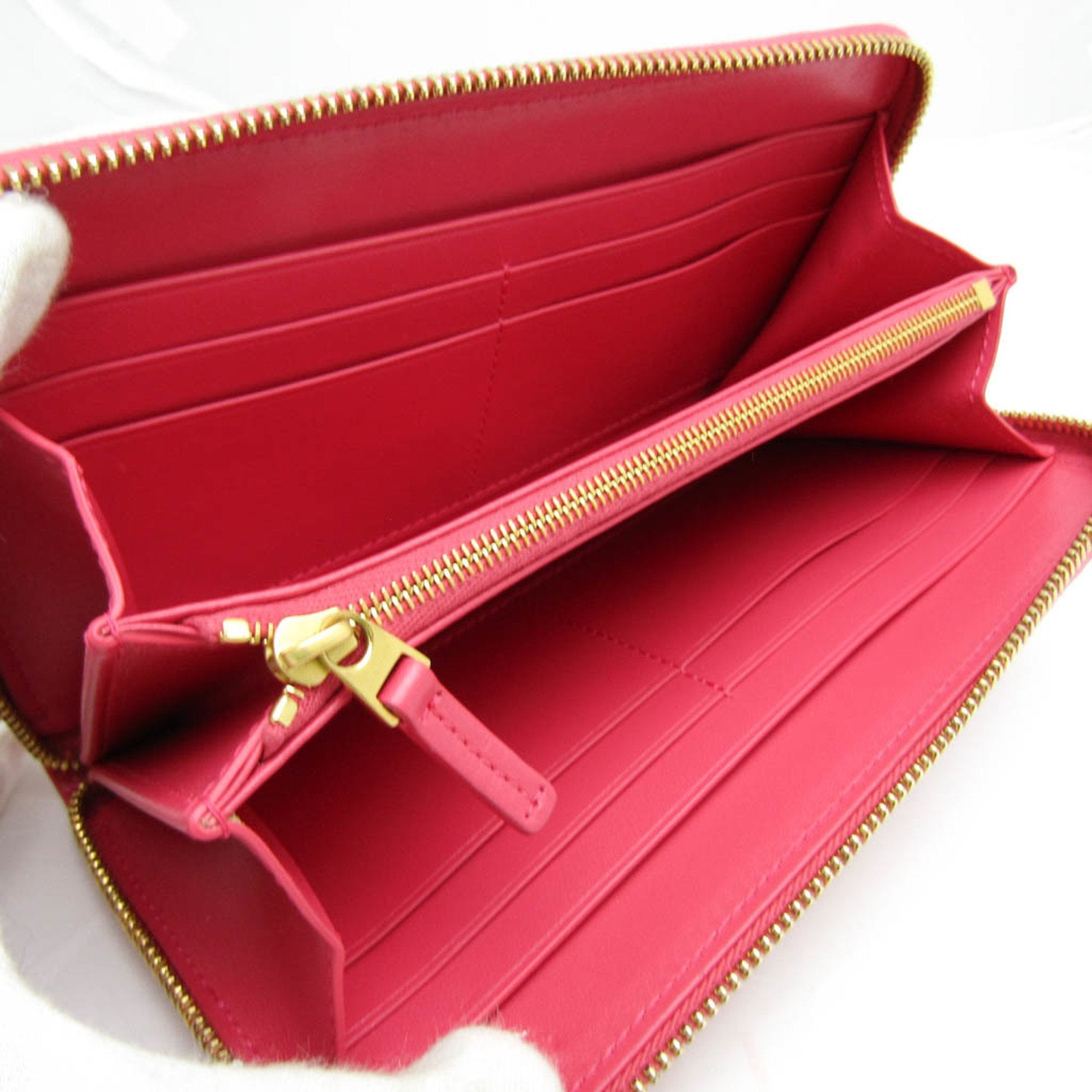Bottega Veneta Intrecciato Pink Leather Wallet (Pre-Owned)