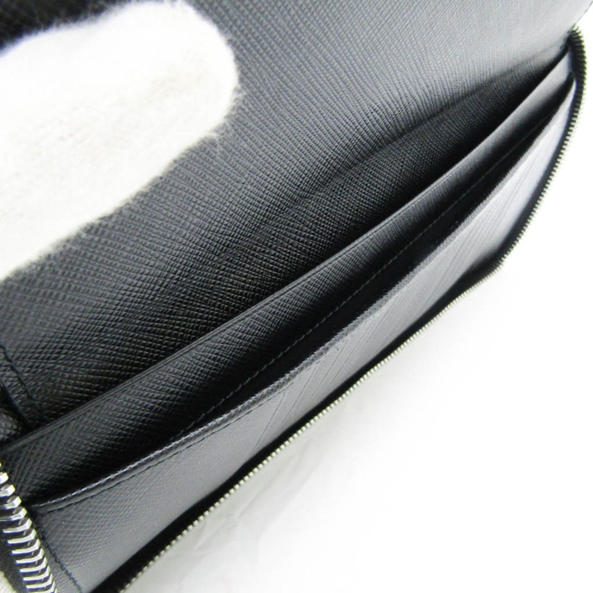 Prada Saffiano Black Leather Wallet  (Pre-Owned)