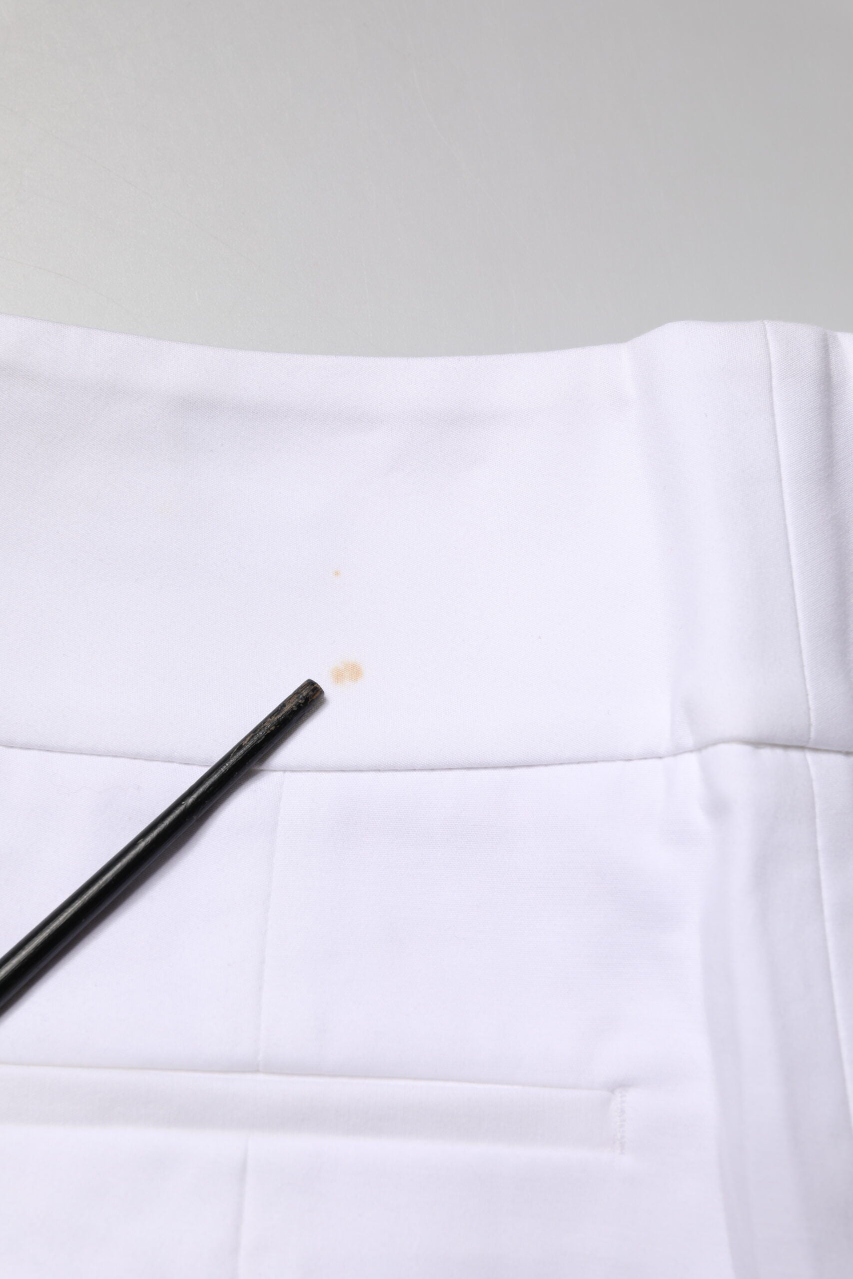 Peserico White High Waist Tapered Fit Chino Trouser Women's Pants (Pre-Owned)