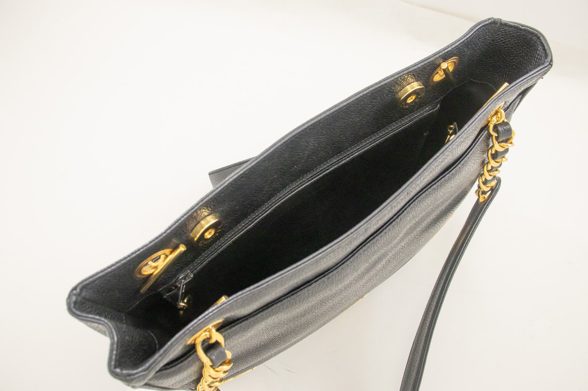 Chanel Triple Coco Black Leather Shoulder Bag (Pre-Owned)