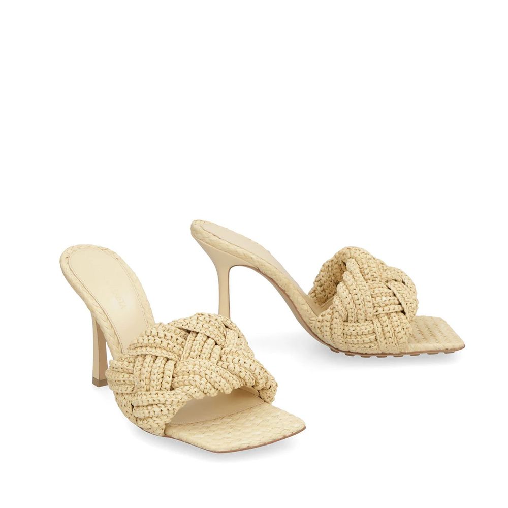 Bottega Veneta Beige Raffia Women's Mules