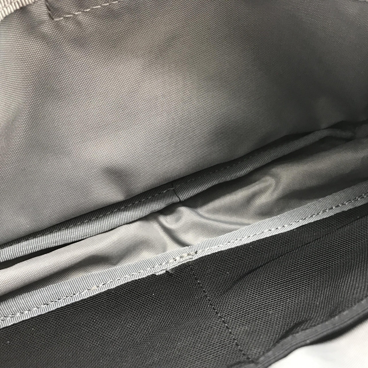 Porter Black Waist Pouch With Zippered Women's Compartments (Pre-Owned)