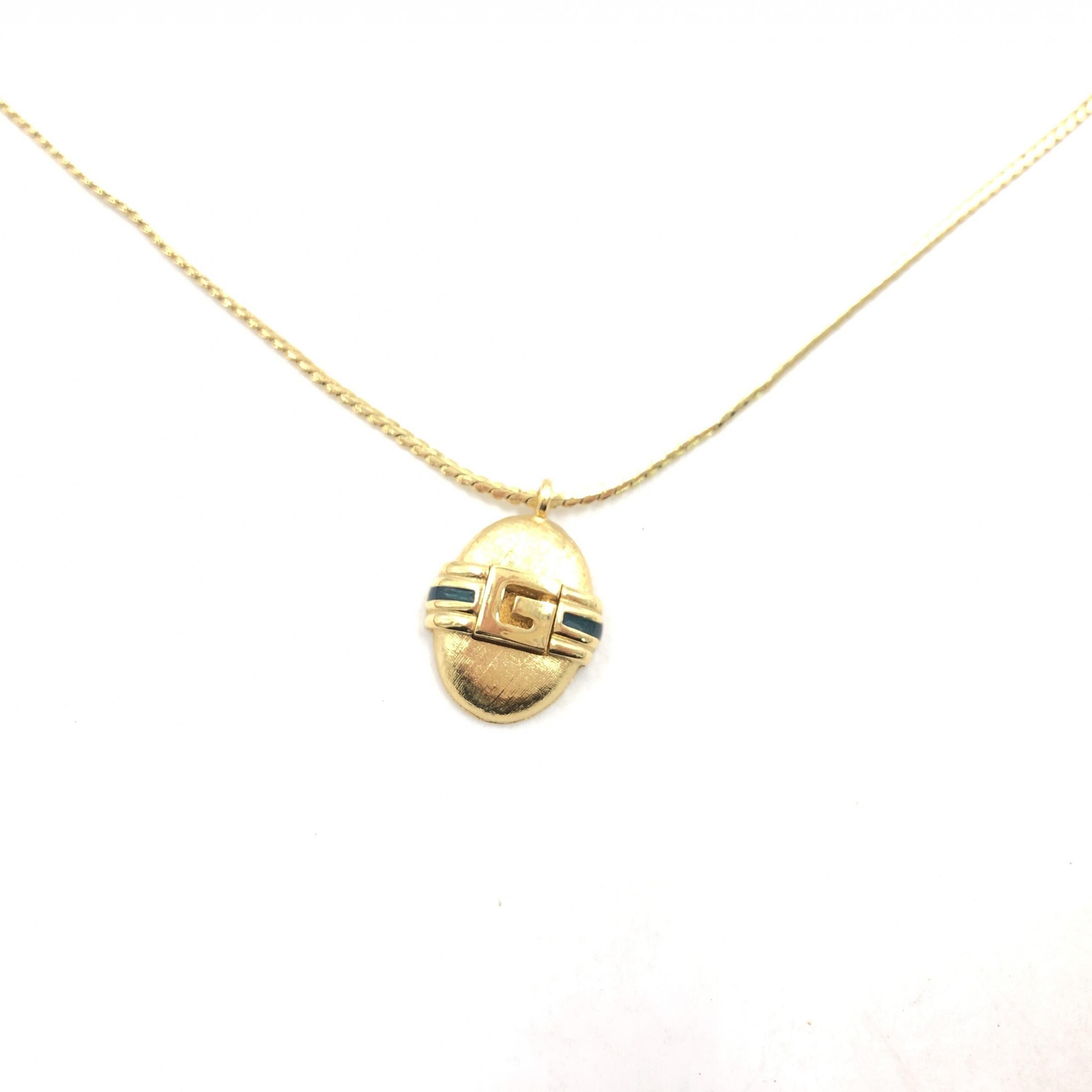 Givenchy Givenchy Pendant Women's Necklace (Pre-Owned)
