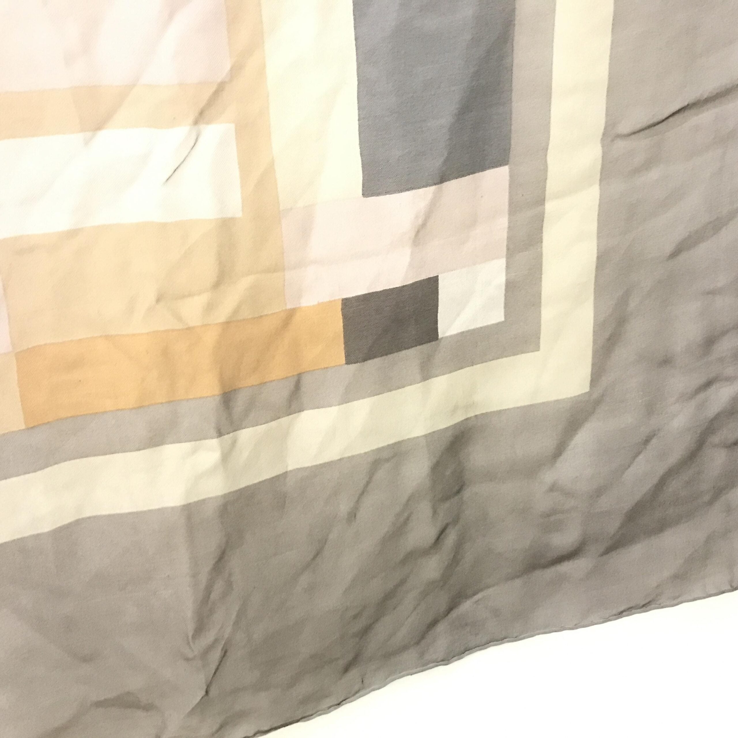 Salvatore Ferragamo Scarf, Women's Silk (Pre-Owned)